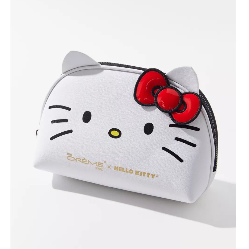 Hello Kitty Make Up Bag - Picture 2 of 6